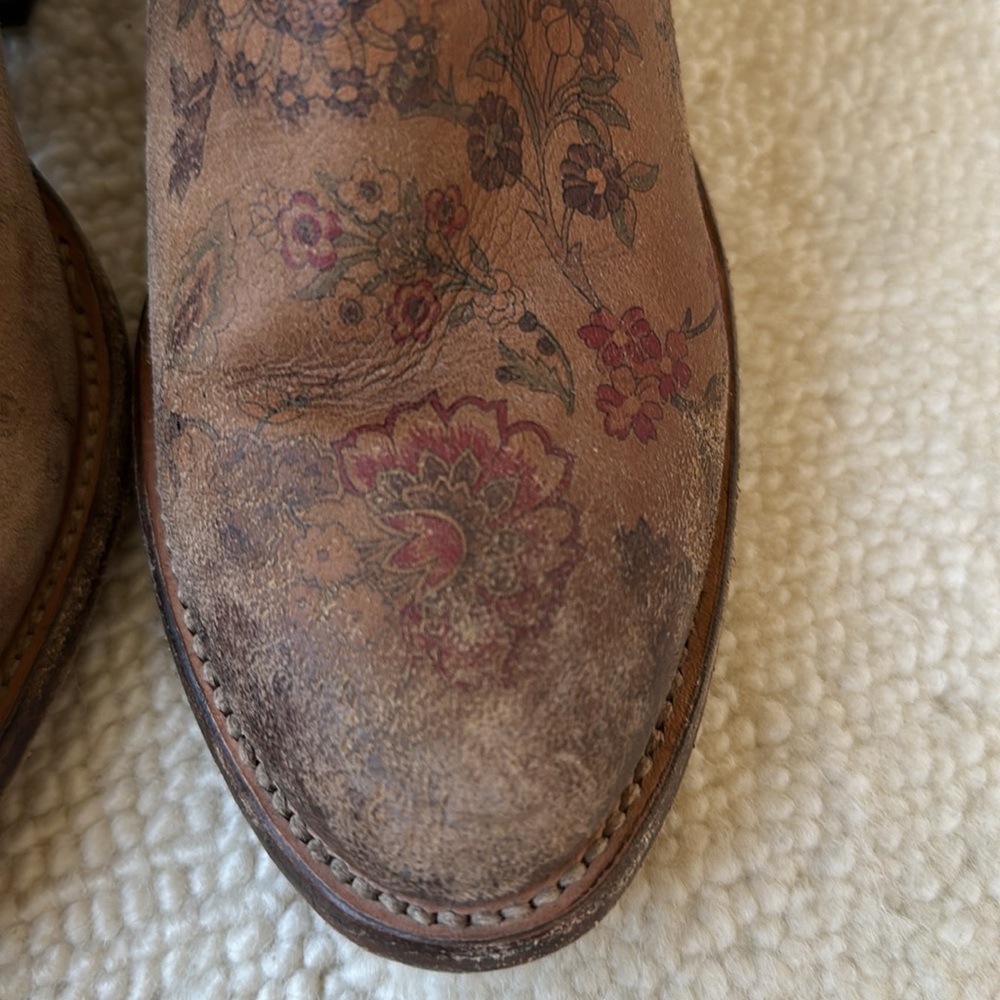 Lucchese Catalina brown floral distressed booties size 7.5 B - Picture 3 of 12